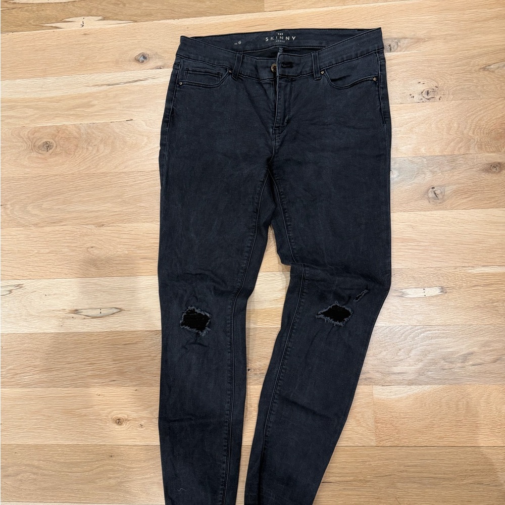 White House Black Market Women's Black Skinny Jeans with Knee Rips